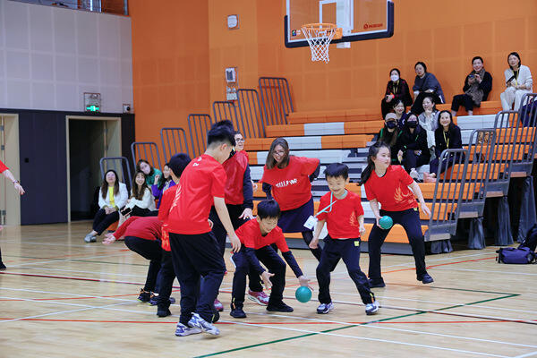 学生集会 - 首次学院活动,南通惠立学校